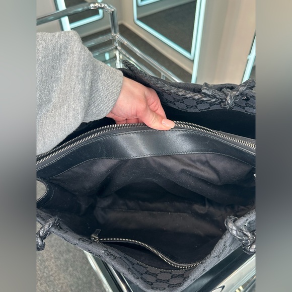 Gucci Tote - Picture 8 of 13